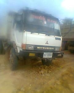 10ล้อดัมพ์ Mitsubishi MA เครื่อง 6D16 Turbo ดัมพ์สามมิตรลอนเฉียง