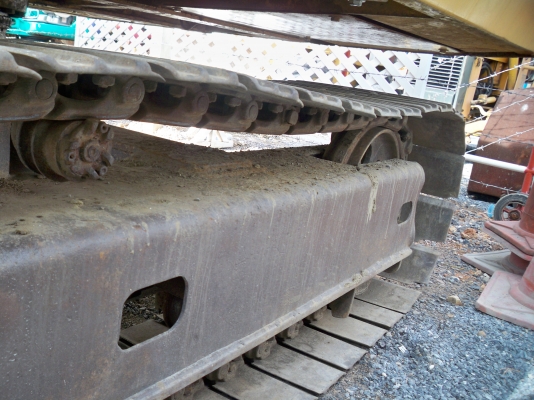 Excavators CAT E 70B