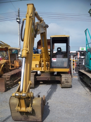 Excavators CAT E 70B