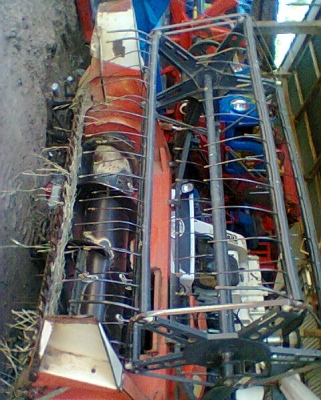 รถเกี่ยวข้าว รถเกี่ยวข้าว