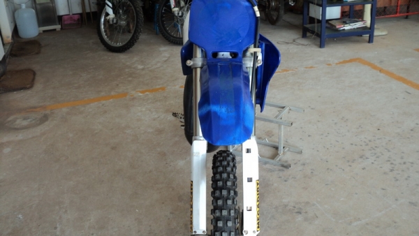 yz 85 ปี 2000 เด็กโตเกินรถ