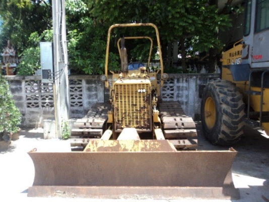 ละอองดาวแทรคเตอร์ ขายรถแทรคเตอร์ KOMATSU D20-5 เก่านอก สภาพพร้อมใช้ราคาถูก