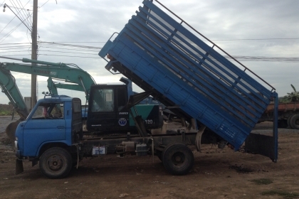 6 ล้อดั้ม nissan สภาพพร้อมใช้งาน ครัชซีไม่พุ มีเล่มทะเบียนพร้อมโอน 6 ล้อดั้ม nissan สภาพพร้อมใช้งาน ครัชซีไม่พุ มีเล่มทะเบียนพร้อมโอน