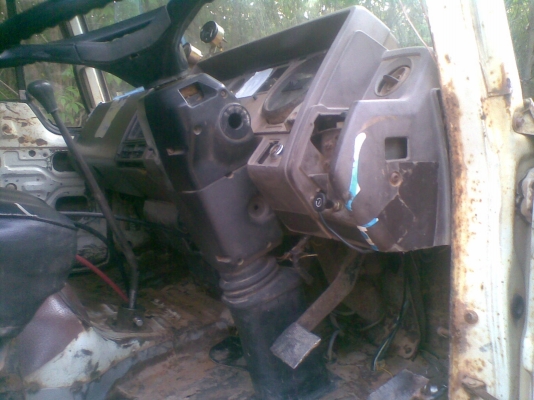 ขาย  F 18  พวงมลันเพาเวาร์  แผงลอนผนัส