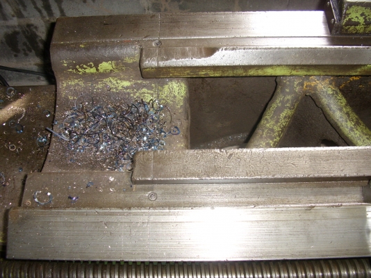 ขายเครื่องกลึง  8  ฟุต   ญี่ปุ่น