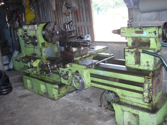 ขายเครื่องกลึง  8  ฟุต   ญี่ปุ่น