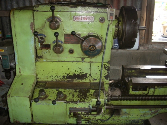 ขายเครื่องกลึง  8  ฟุต   ญี่ปุ่น