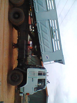 ขายสิบล้อ ร็อคกี้ 240