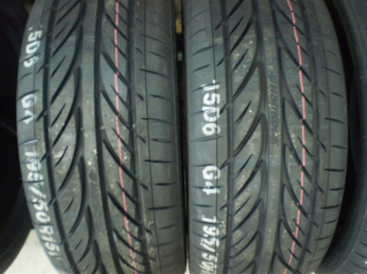 Hankook V12 195 55 15 ปี13 (9000 ชุด) Hankook V12 195 55 15 ปี13 (9000 ชุด)