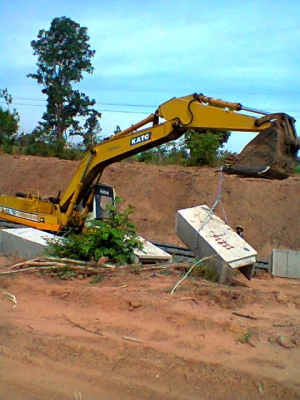 ขายรถ แม็คโคร คาโต้ HD700