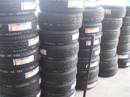 Hankook V12 205 45 17 ปี13 (11500 ชุด) Hankook V12 205 45 17 ปี13 (11500 ชุด)