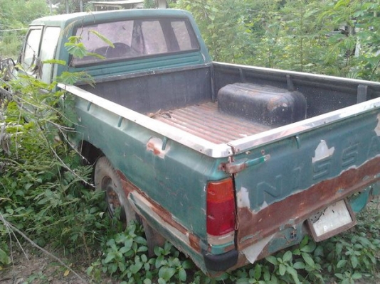 ขาย ตามสภาพ กระบะ NISSAN SD23 ต่อแค็ป (ลงเล่ม) วางเครื่องเทอโบนอก(ลงเล่ม)เครื่องติด ใช้งานได้ ภายในดี คอนโซลครบ สีไม่สวย รถได้บาง ยางดี พื้นกระบะมีผุ คัสซีดี มีตามด ขายตามสภาพ เก็บอีกหน่อย เข้าไร่เข้าสวน ทะเบียนขาด ปี50 ราคาต่อรองได้ครับ