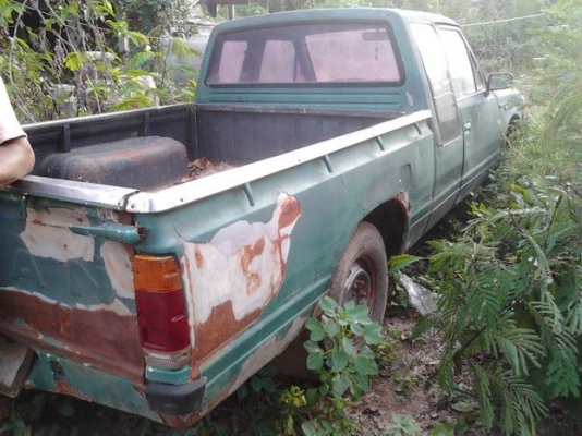 ขาย ตามสภาพ กระบะ NISSAN SD23 ต่อแค็ป (ลงเล่ม) วางเครื่องเทอโบนอก(ลงเล่ม)เครื่องติด ใช้งานได้ ภายในดี คอนโซลครบ สีไม่สวย รถได้บาง ยางดี พื้นกระบะมีผุ คัสซีดี มีตามด ขายตามสภาพ เก็บอีกหน่อย เข้าไร่เข้าสวน ทะเบียนขาด ปี50 ราคาต่อรองได้ครับ