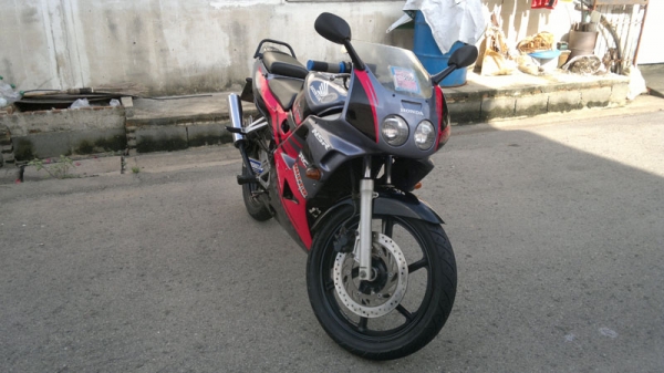 Honda NSR 150 CC รถมือหนึ่งป้ายแดง 30000 บาท