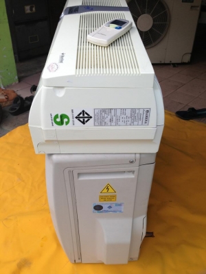 **** ขายแอร์ AMENA 9000 BTU สภาพสวย ****