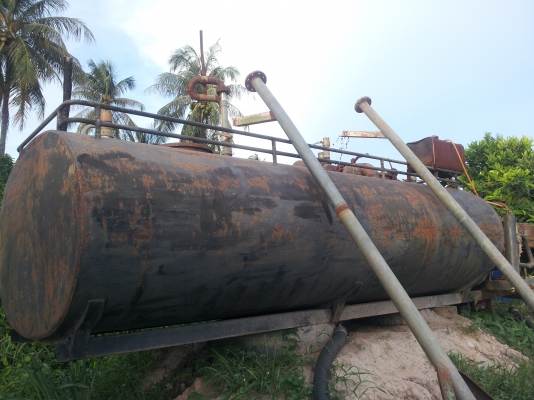 แท้งส์น้ำ 6,000 lit เครื่อง ไดฮัทสุ พร้อมขาตั้ง