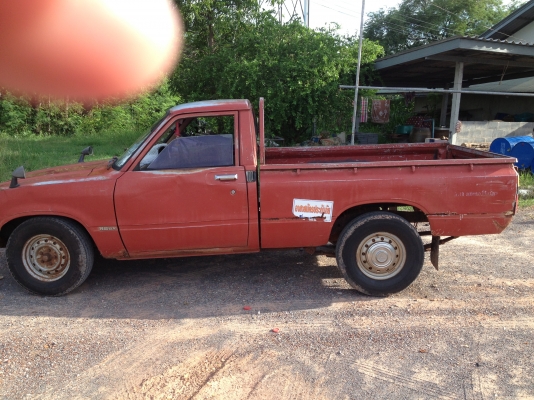 -]]ลดราคาอีกขาย  toyota   4-ขอสั้นเดิมบางพร้อมใช้ถูกๆ