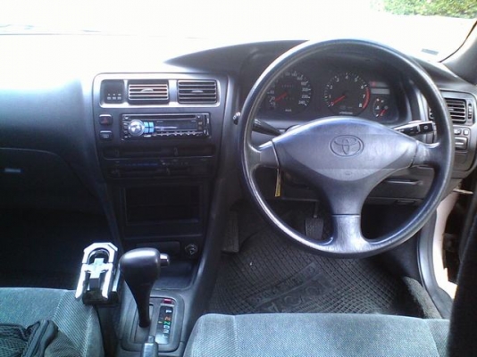 ขายTOYOTA COROLLA 3 ห่วง 1.6 GLI เกียร์ Auto มีประกันชั้น 3