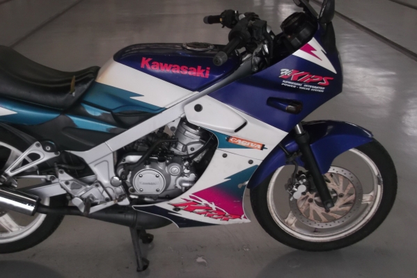 KAWASAKI KR 150 CC ปรับราคาขายด่วนรถมือเดียว KAWASAKI KR 150 CC ปรับราคาขายด่วนรถมือเดียว