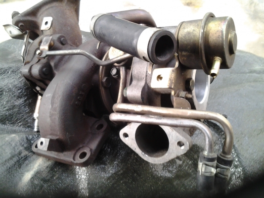 ลดราคาพิเศษ เหลือเพียง 4,000.- เท่านั้นขายเทอร์โบ เครื่องนิสสัน 3000 CC