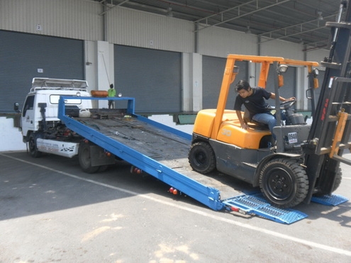บริการขนส่งรถโฟร์คลิฟท์Forklift, 083-0335697 084-4566623 , บริการรับส่งรถForkliftโฟร์คลิฟท์,บริการขนส่งขนย้ายรถยนต์รถโฟร์คลิฟท์รถตัดหญ้ารถไถ,บริการรถสไลด์ขนส่งรถยกรถโฟคลิฟท์Forklift,รับส่งรถโฟร์คลิฟท์Forklift,บริการขนส่งขนย้ายรถบรรทุก,รถรับจ้างขนส่งรถยนต์