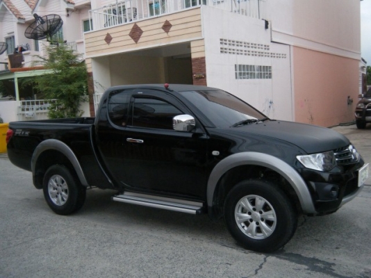 ขายด่วน รถบ้านป้ายแดง ออก ส.ค.54 วิ่ง 38,xxx กม. ป.ชั้น1