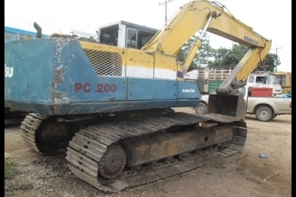 แมคโคร PC 200 รุ่น 3 เครื่องดี สภาพแจ๋ว!!!