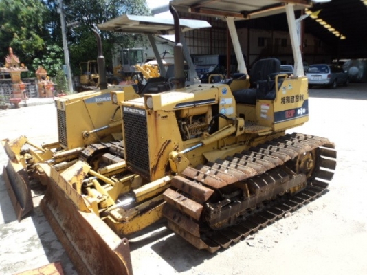 ละอองดาวแทรคเตอร์ ขายรถแทรคเตอร์ KOMATSU D21 P-6 เก่านอก สภาพพร้อมใช้ราคาถูก