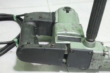 สกัดคอนกรีตไฟฟ้ายี่ห้อ hitachi สภาพดีพร้อมใช้งานครับ