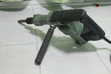 สกัดคอนกรีตไฟฟ้ายี่ห้อ hitachi สภาพดีพร้อมใช้งานครับ