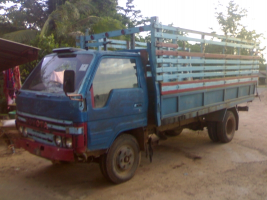 ขาย6ล้อไดน่าBU87 เครื่อง115แรง เกียร์สั้น คัทชีสวยๆ ขายตามสภาพ ขาย6ล้อไดน่าBU87 เครื่อง115แรง เกียร์สั้น คัทชีสวยๆ ขายตามสภาพ