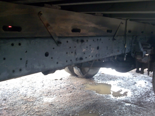 6ล้อ NPR 120HPยาว5ม.**รถห้าง** 6ล้อ NPR 120HPยาว5ม.**รถห้าง**