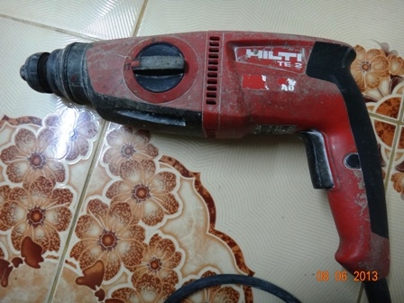 สว่านโรตารี่2ระบบHILTIรุ่นTE2 สภาพดี ราคาถูำกๆ