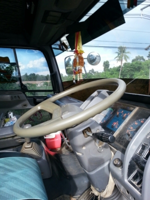 ขายรถบรรทุกสิบล้อดั๊มพ์ Hino 3M ไฟฟ้า ด.เสรี (พ่วง 18 ล้อ) ลูก 2 คาน สภาพพร้อมใช้