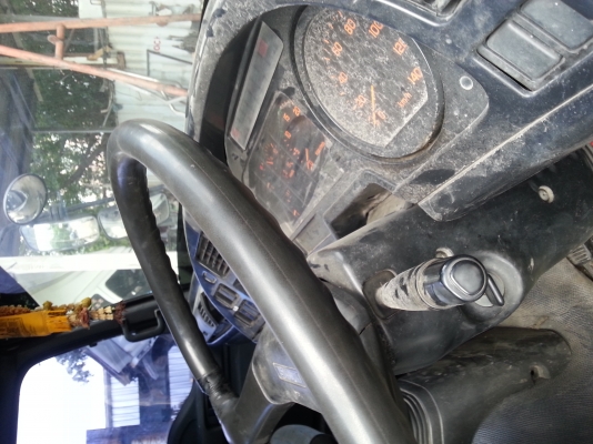 ขาย ISUZU GXZ 320 สภาพเดิมรถห้างปลายปี 48 ติดต่อ 089-812-6111