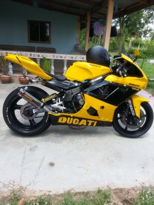 <ขายต่อครับ>ตัวเหมือน Ducati 1098 แต่งของใหม่เกือบหมด เข้ามาชมก่อนครับ <ขายต่อครับ>ตัวเหมือน Ducati 1098 แต่งของใหม่เกือบหมด เข้ามาชมก่อนครับ