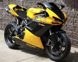 <ขายต่อครับ>ตัวเหมือน Ducati 1098 แต่งของใหม่เกือบหมด เข้ามาชมก่อนครับ <ขายต่อครับ>ตัวเหมือน Ducati 1098 แต่งของใหม่เกือบหมด เข้ามาชมก่อนครับ