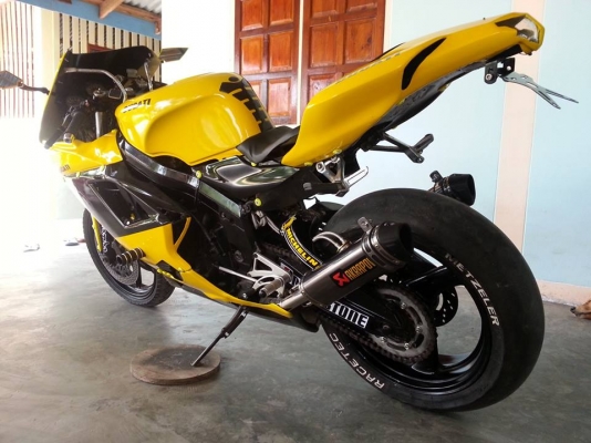 <ขายต่อครับ>ตัวเหมือน Ducati 1098 แต่งของใหม่เกือบหมด เข้ามาชมก่อนครับ <ขายต่อครับ>ตัวเหมือน Ducati 1098 แต่งของใหม่เกือบหมด เข้ามาชมก่อนครับ