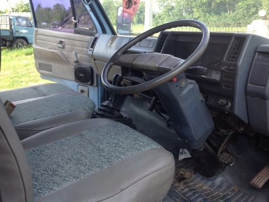 ขายด่วน!! NKR110 รถห้างแท้ รถเดิมสวยพร้อมใช้งาน ขายด่วน!! NKR110 รถห้างแท้ รถเดิมสวยพร้อมใช้งาน