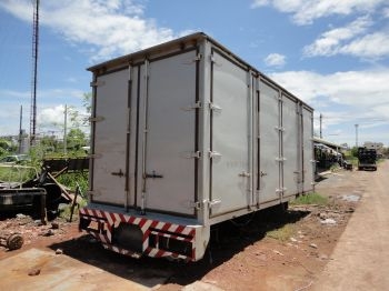 ขายตู้แห้ง ยกมาจาก NQR150 สวยมาก