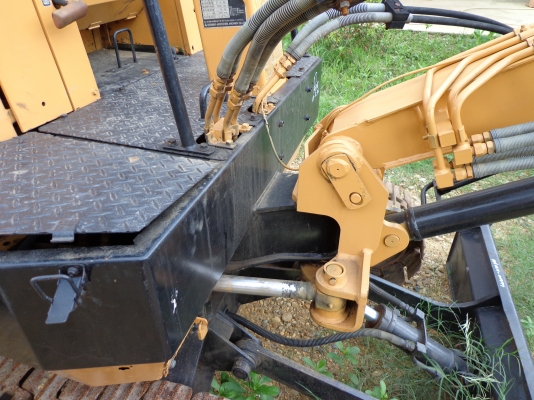 ขายรถแมคโคร MITSUBISHI MS 02 M ติดต่อคุณยุทธิ์ โทร. 081-9870866 คุณจิ๊ด โทร. 089-7949488