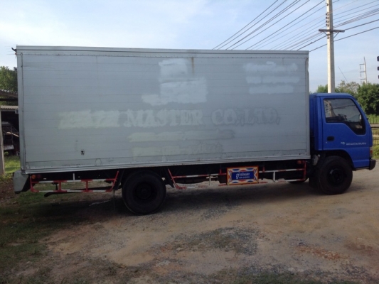 ขายด่วน !! NQR150 รถห้างปี47 ยาว5.5m สภาพพร้อมใช้