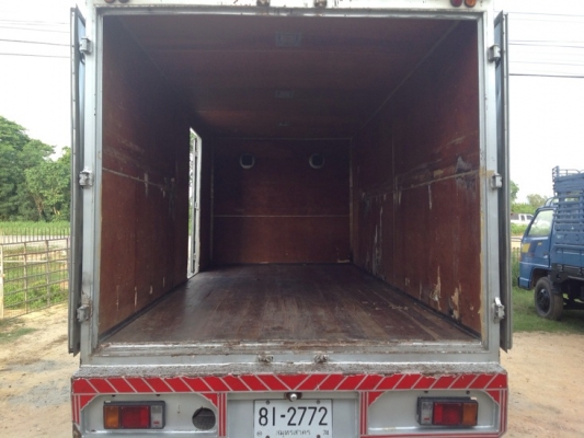 ขายด่วน !! NQR150 รถห้างปี47 ยาว5.5m สภาพพร้อมใช้