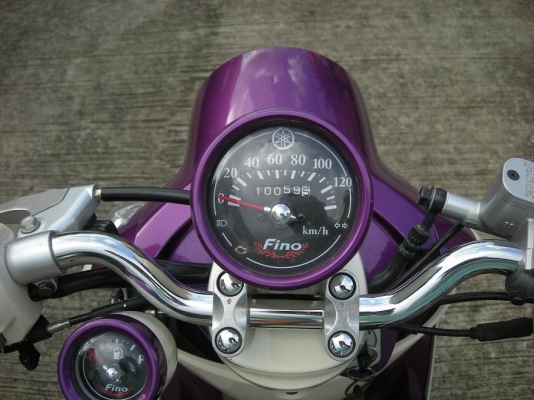 fino ปี2012 ไมค์แยก สีม่วงขาว เดิมๆ fino ปี2012 ไมค์แยก สีม่วงขาว เดิมๆ