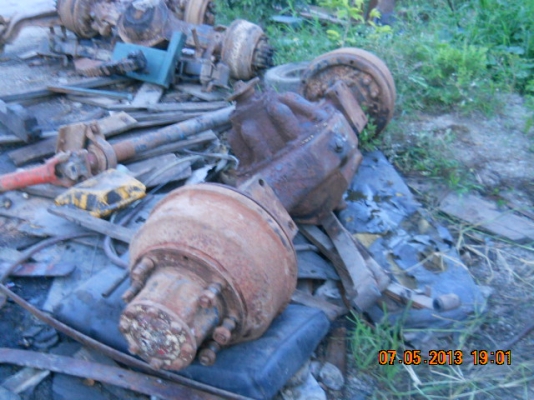 ขายเฟืองท้ายฟูโซ่8ตันสภาพดีพร้อมใช้งานอีกเส้น