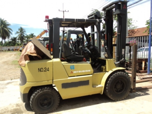 ละอองดาวแทรคเตอร์ ขายรถฟอร์คลิฟท์ mitsubishi  FG45T เก่านอก สภาพพร้อมใช้ราคาถูก