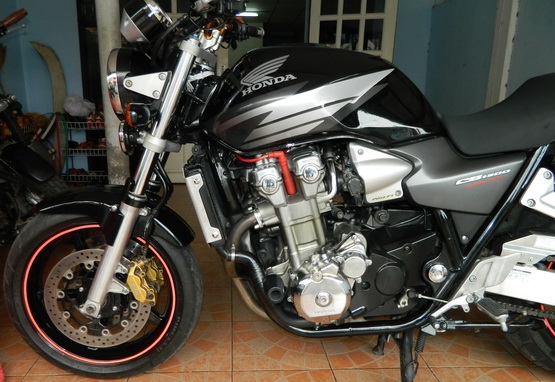 ขาย  cb 1300 หัวฉีด สรรพสามิตร