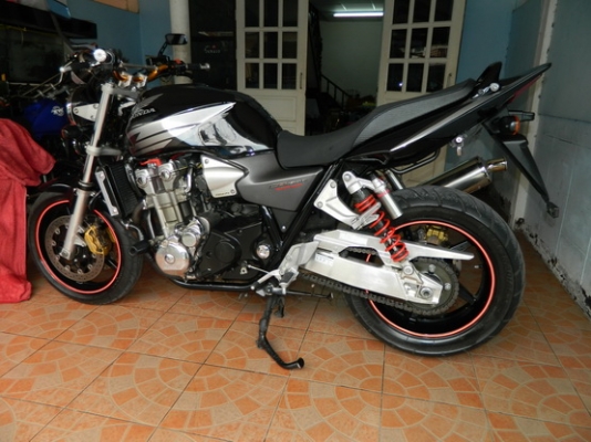 ขาย  cb 1300 หัวฉีด สรรพสามิตร