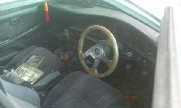 ขายด่วน ซากรถโตโยต้า ST 171 มีเล่มทะเบียน