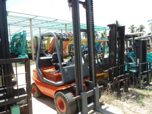 ละอองดาวแทรคเตอร์ ขายรถฟอร์คลิฟท์ LINDE 3 ตัน เก่านอก สภาพพร้อมใช้ราคาถูก